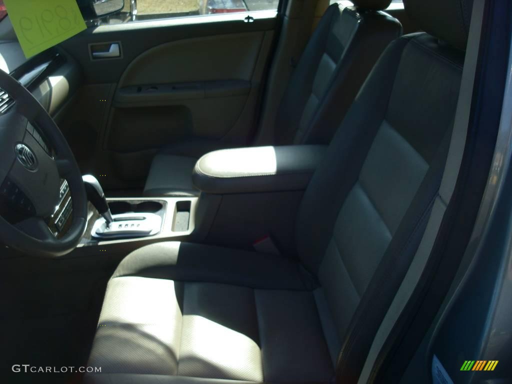 2005 Montego Luxury - Light Tundra Metallic / Pebble photo #8