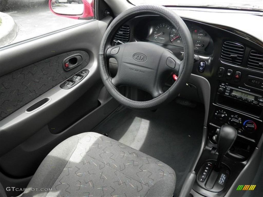 Gray Interior 2001 Kia Spectra GSX Sedan Photo #68818428