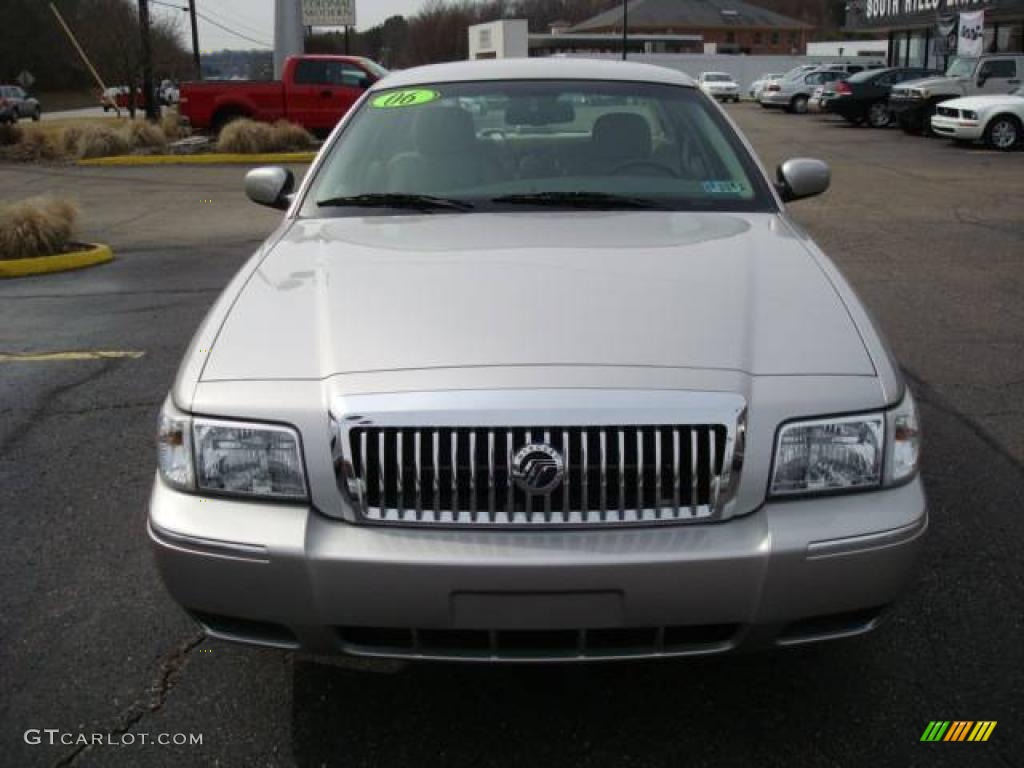 2006 Grand Marquis LS - Silver Birch Metallic / Medium Light Stone photo #6