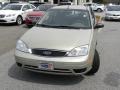 2006 Pueblo Gold Metallic Ford Focus ZXW SE Wagon  photo #19