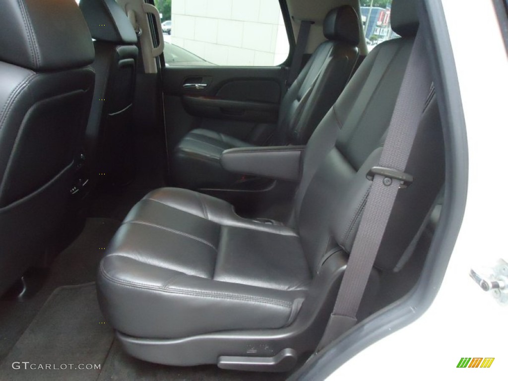 2008 Chevrolet Tahoe LTZ 4x4 Rear Seat Photo #68821658