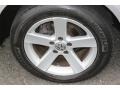 2004 Volkswagen Passat GLX 4Motion Wagon Wheel and Tire Photo