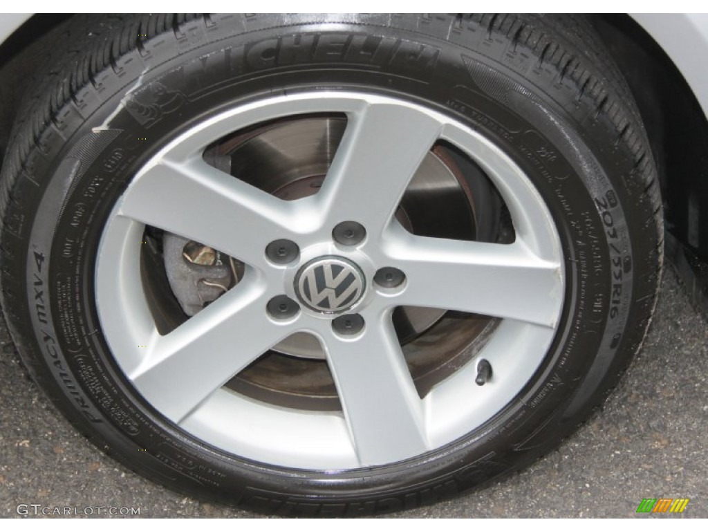2004 Volkswagen Passat GLX 4Motion Wagon Wheel Photo #68823581
