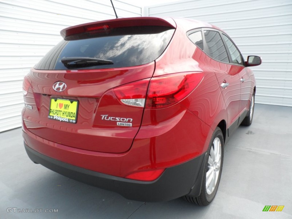 2013 Tucson Limited - Garnet Red / Taupe photo #3