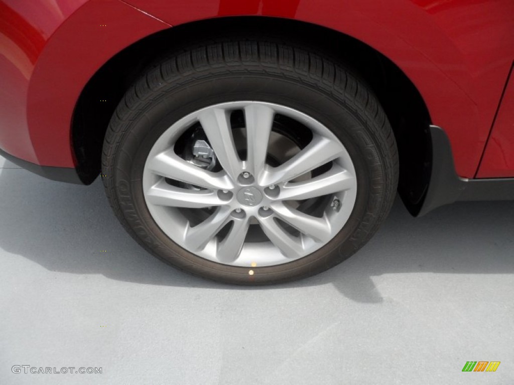 2013 Tucson Limited - Garnet Red / Taupe photo #10