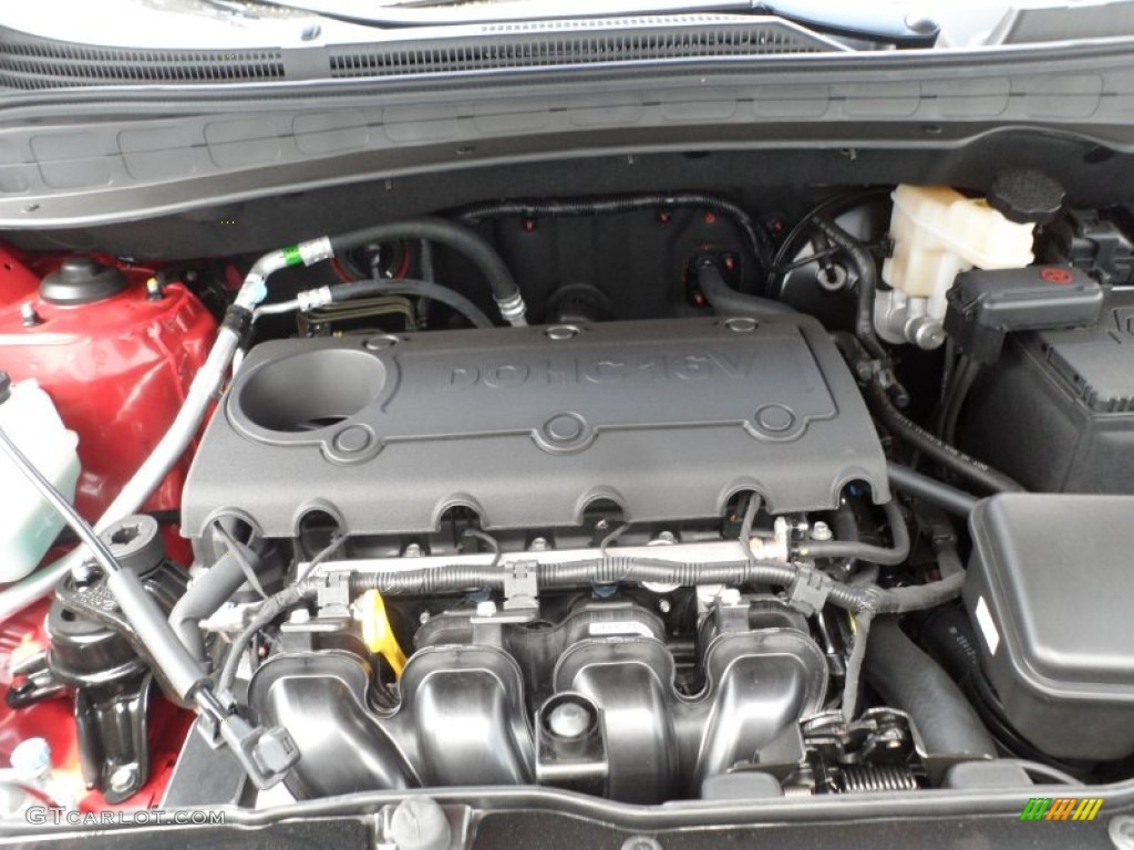 2013 Tucson Limited - Garnet Red / Taupe photo #15