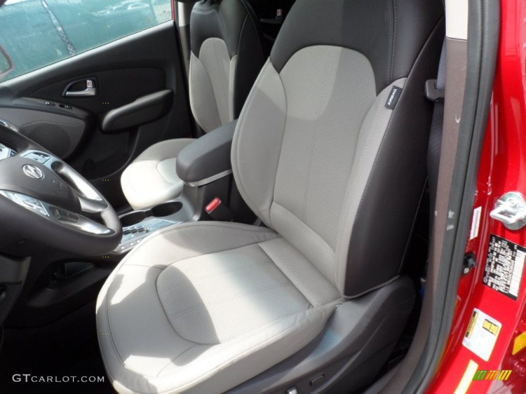 2013 Tucson Limited - Garnet Red / Taupe photo #23