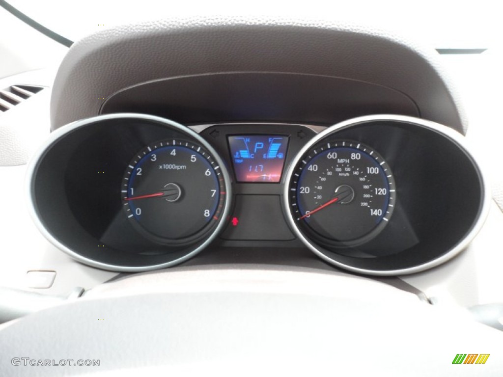 2013 Hyundai Tucson Limited Gauges Photo #68825543