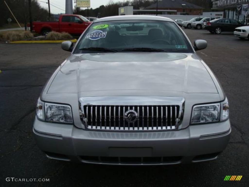 2009 Grand Marquis LS - Silver Birch Metallic / Medium Light Stone photo #6