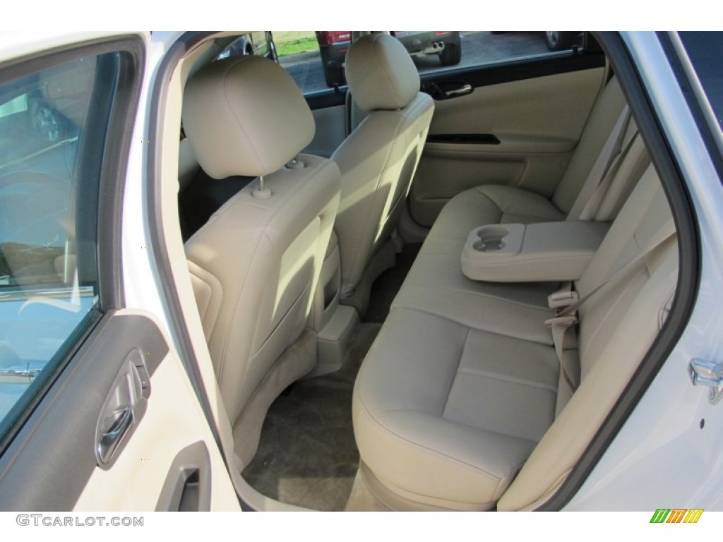 2011 Chevrolet Impala LTZ Rear Seat Photo #68826530
