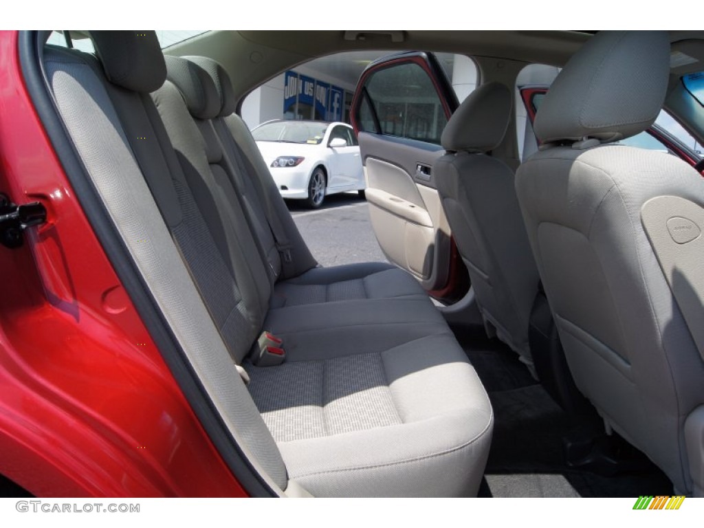 2010 Fusion SE - Sangria Red Metallic / Medium Light Stone photo #12
