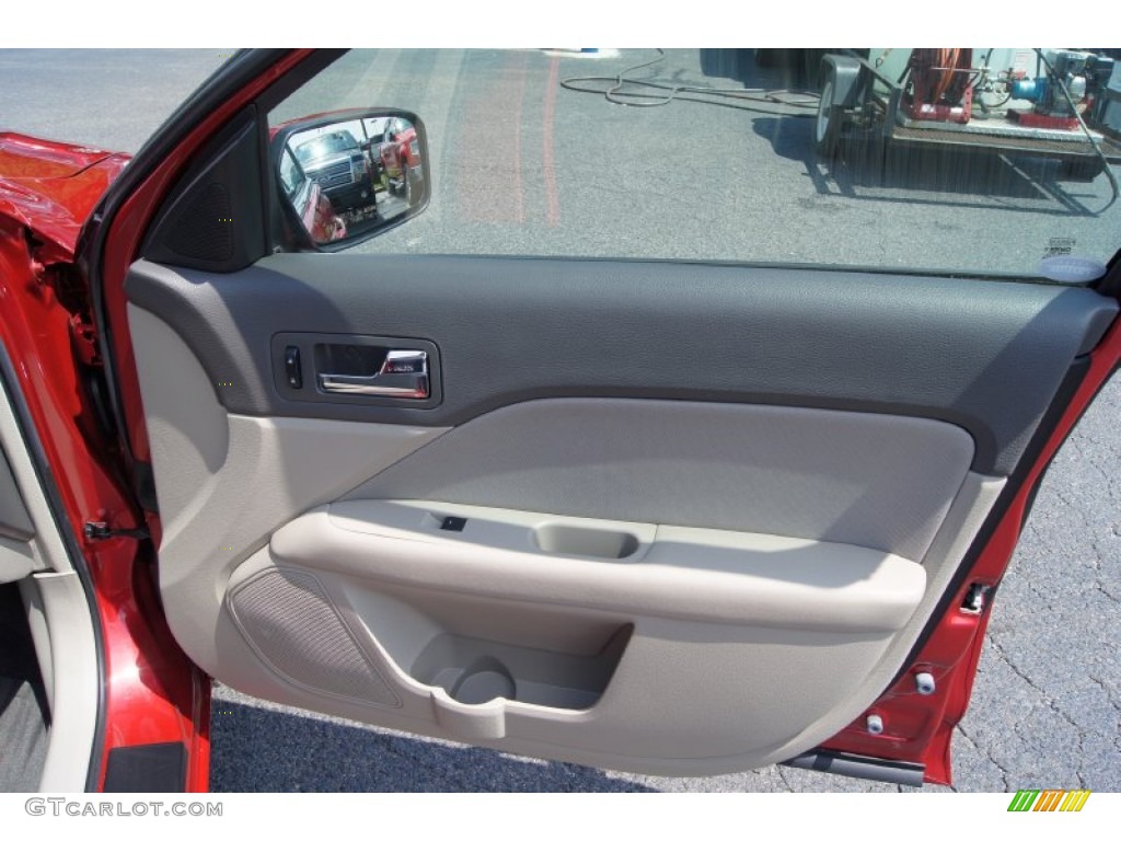 2010 Fusion SE - Sangria Red Metallic / Medium Light Stone photo #15