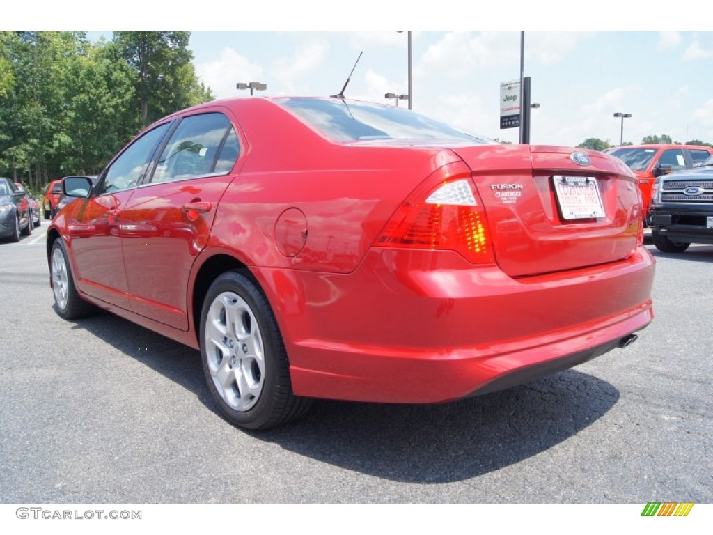2010 Fusion SE - Sangria Red Metallic / Medium Light Stone photo #30