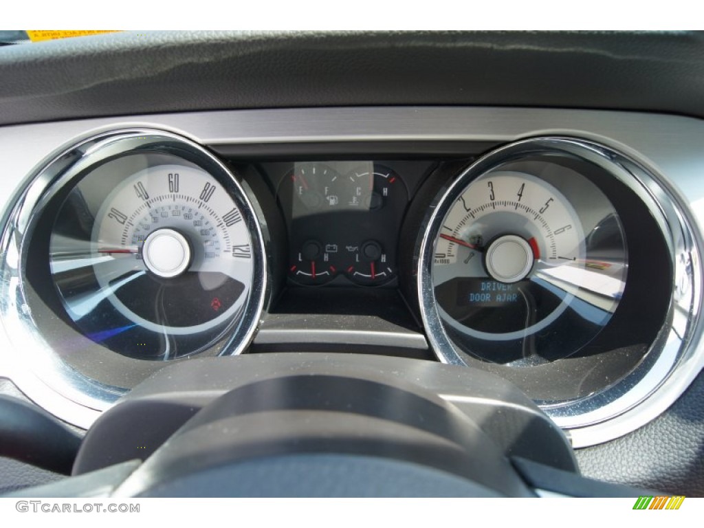 2010 Mustang V6 Premium Coupe - Brilliant Silver Metallic / Stone photo #19