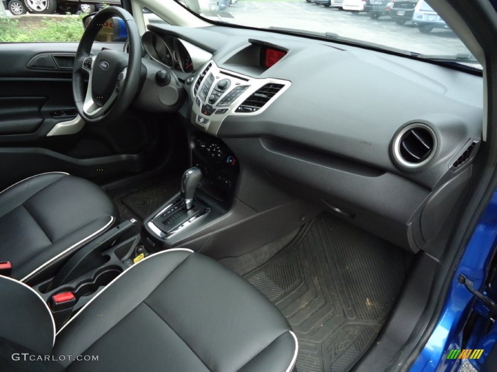 2011 Ford Fiesta SES Hatchback Charcoal Black Leather Dashboard Photo #68830401