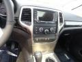 2013 Brilliant Black Crystal Pearl Jeep Grand Cherokee Laredo 4x4  photo #7