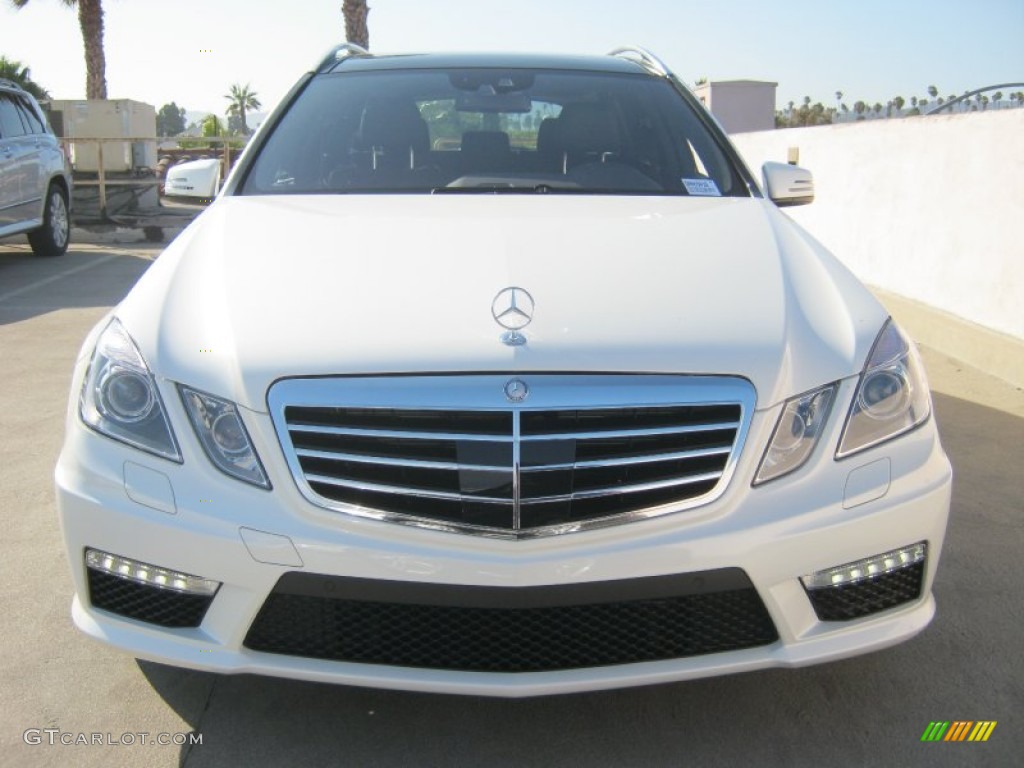Diamond White Metallic 2013 Mercedes-Benz E 63 AMG Wagon Exterior Photo #68831703
