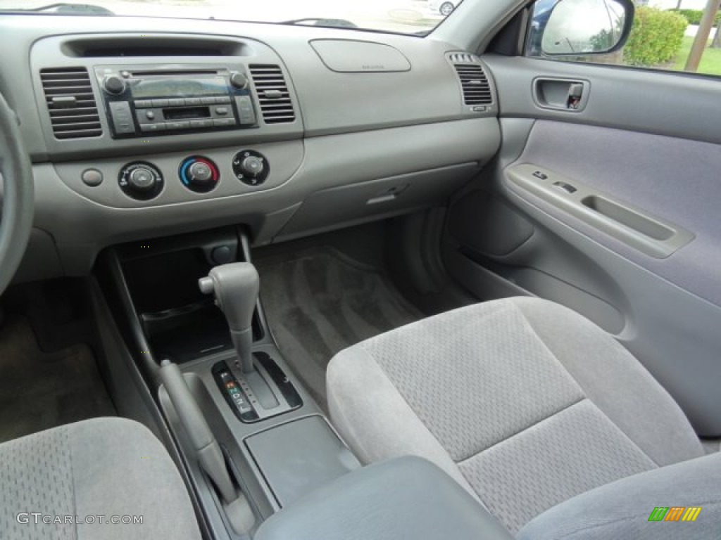 2002 Camry LE - Stratosphere Mica / Stone photo #23