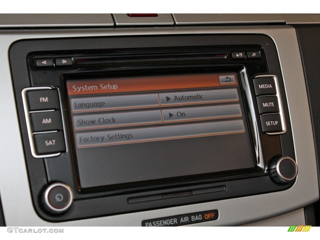 2010 Volkswagen CC Sport Controls Photo #68831979