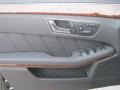 Black - E 350 Sedan Photo No. 6