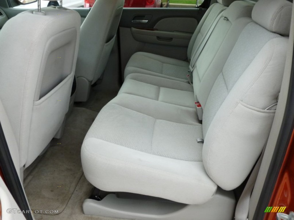 2007 Chevrolet Avalanche LT 4WD Rear Seat Photo #68834565