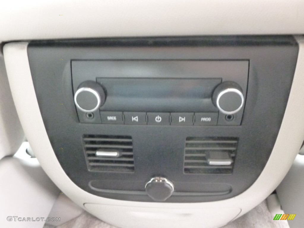 2007 Chevrolet Avalanche LT 4WD Controls Photo #68834646