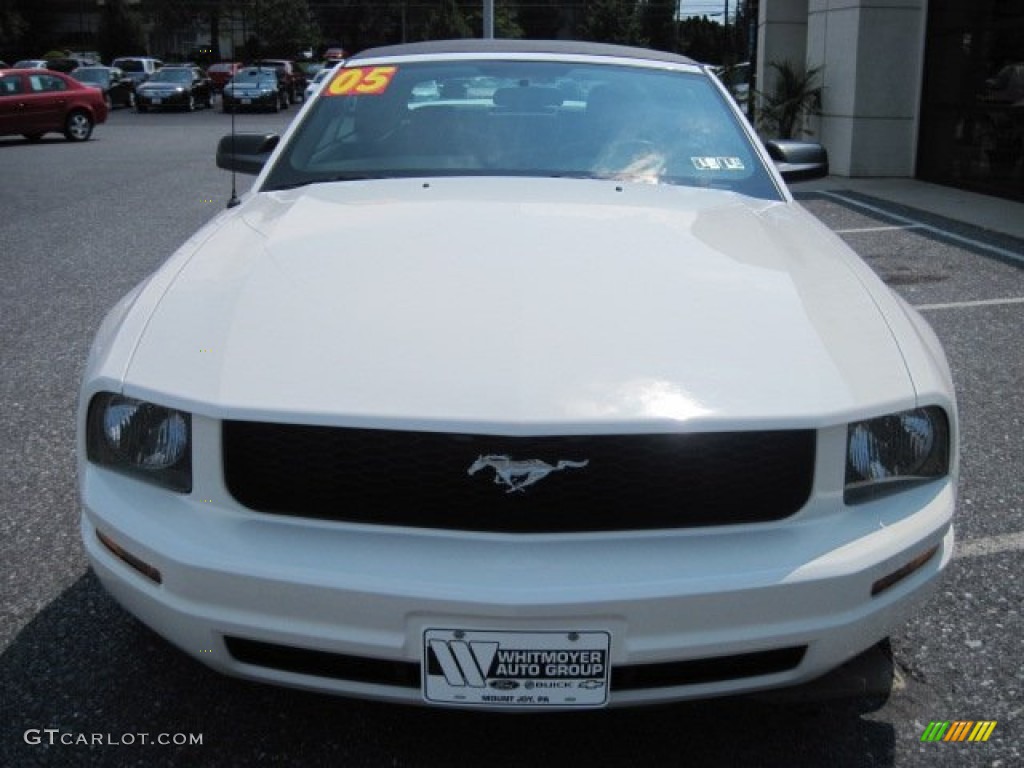 2005 Mustang V6 Premium Convertible - Performance White / Red Leather photo #2