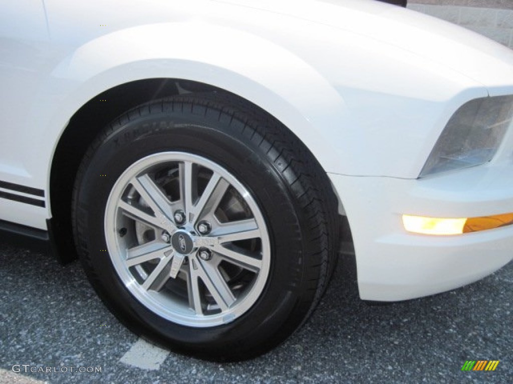 2005 Mustang V6 Premium Convertible - Performance White / Red Leather photo #4