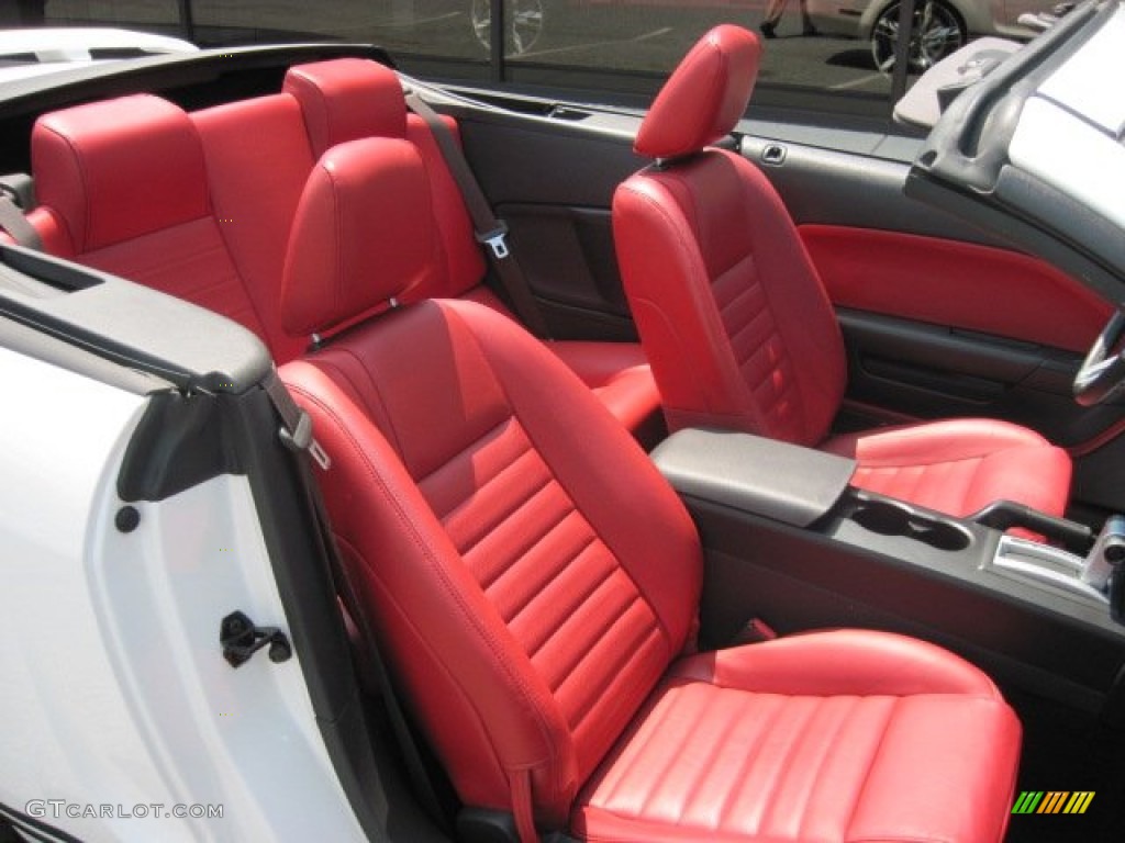 2005 Mustang V6 Premium Convertible - Performance White / Red Leather photo #10
