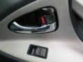 Black - Camry SE Photo No. 24