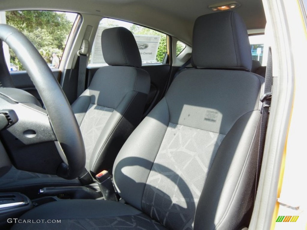 2011 Fiesta SES Hatchback - Yellow Blaze Metallic Tri-Coat / Charcoal Black/Blue Cloth photo #13