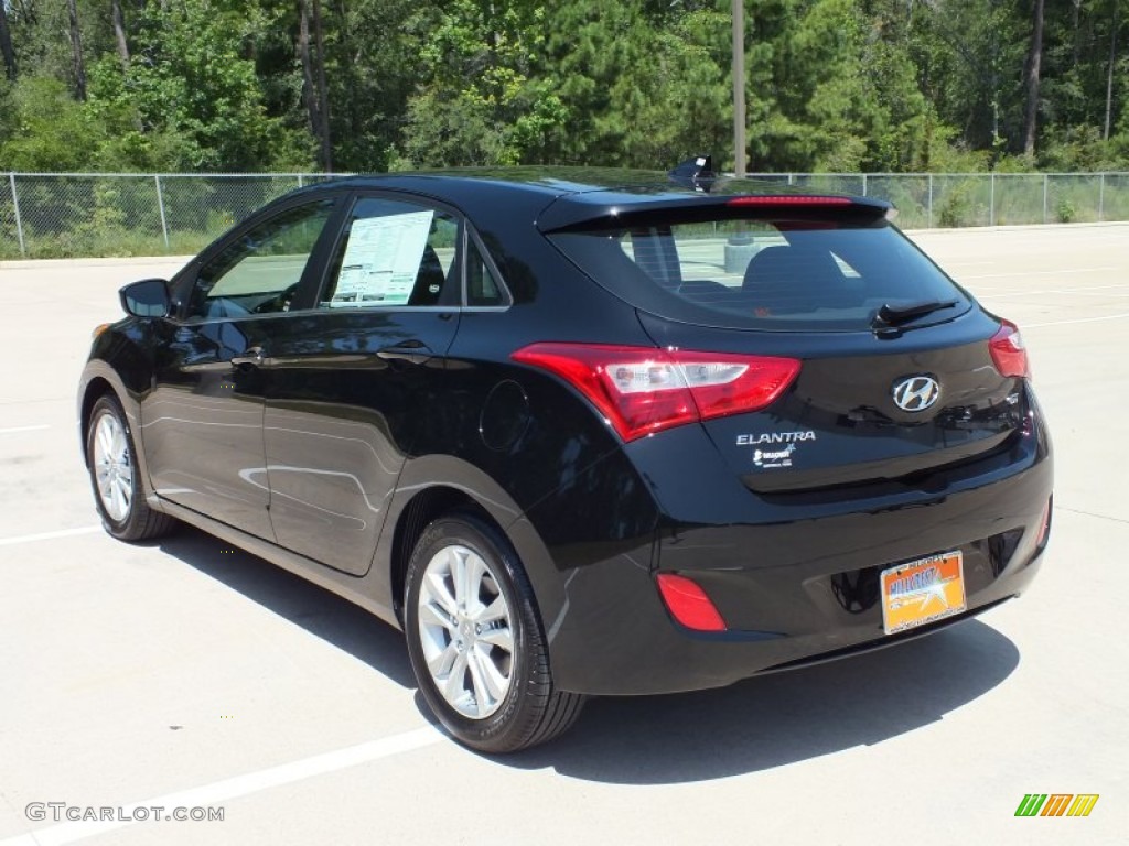2013 Elantra GT - Black Noir Pearl / Black photo #7
