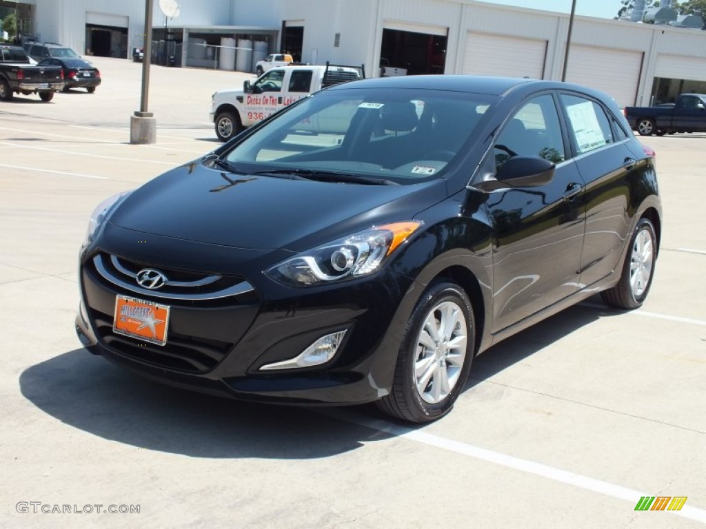 2013 Elantra GT - Black Noir Pearl / Black photo #9