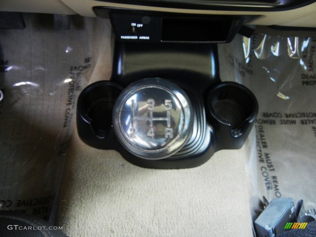2005 Ford Ranger XLT Regular Cab Transmission Photos