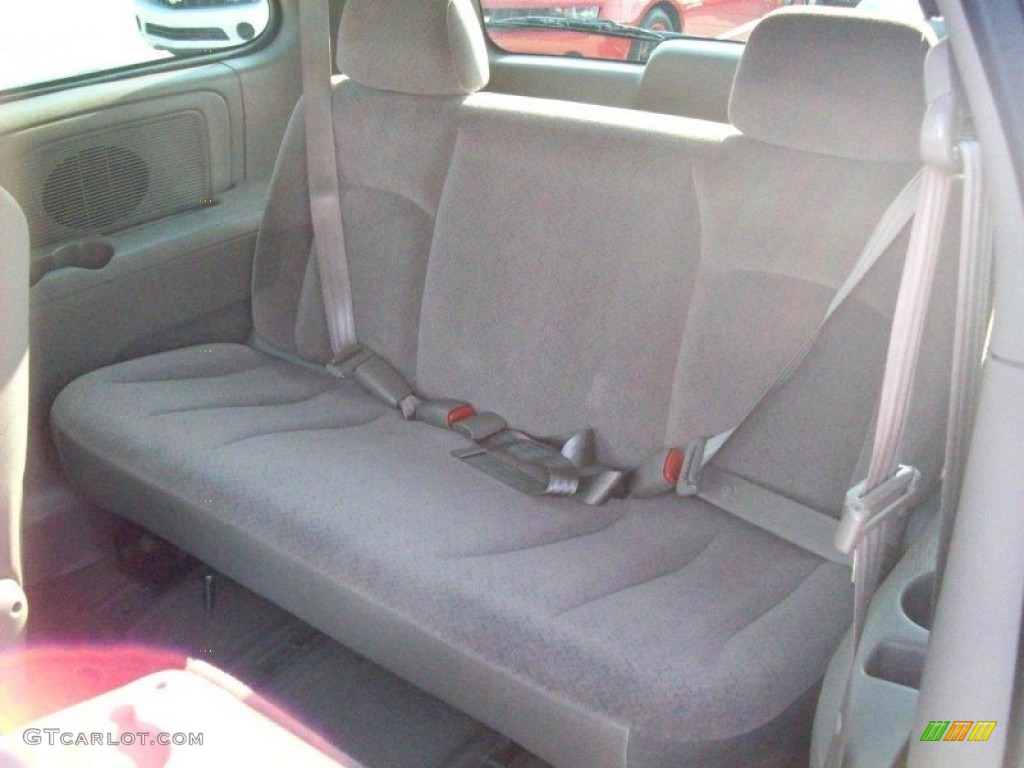 Taupe Interior 2003 Dodge Caravan SE Photo #68838588