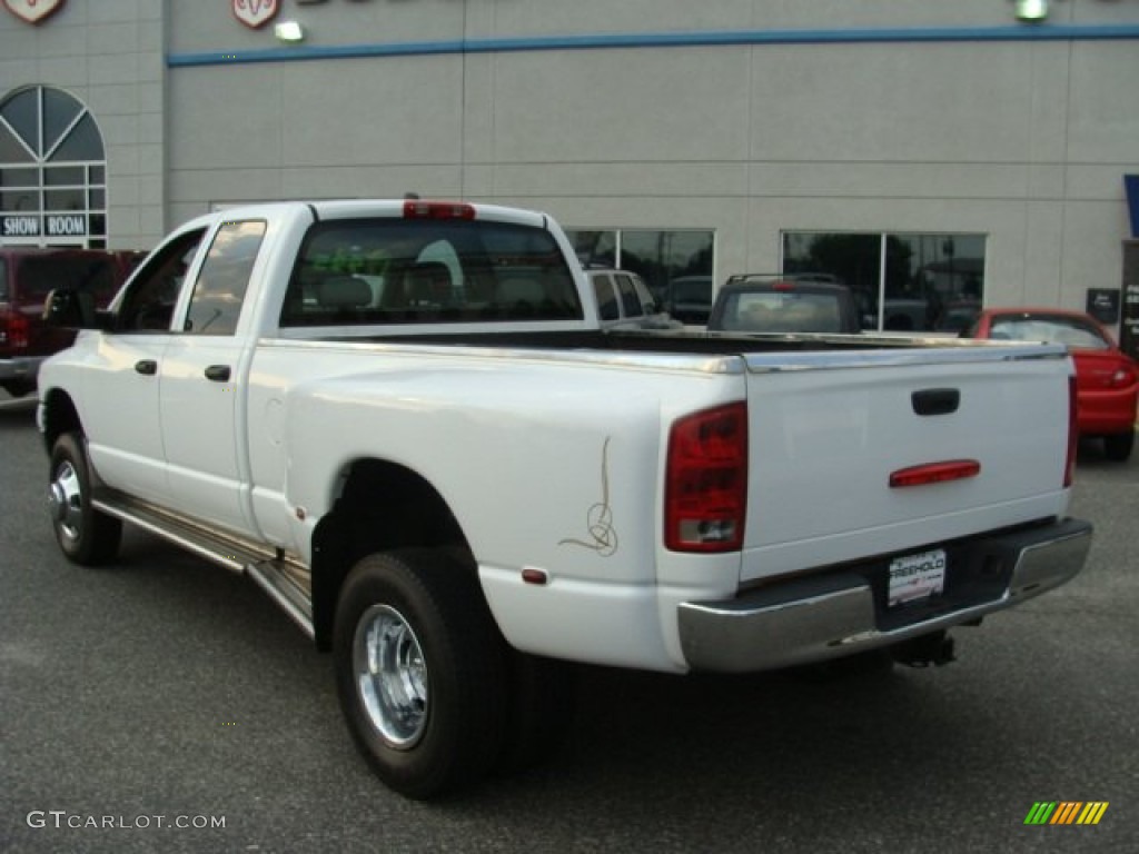 2004 Ram 3500 Laramie Quad Cab 4x4 Dually - Bright White / Taupe photo #4