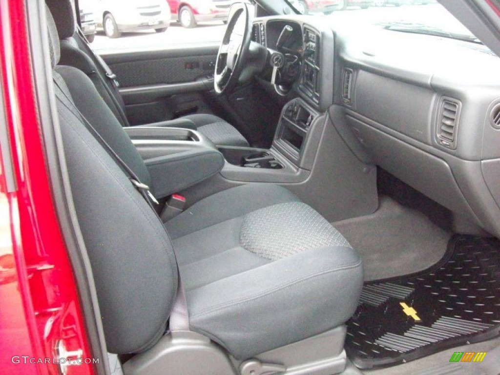 2004 Avalanche 1500 Z71 4x4 - Victory Red / Dark Charcoal photo #7