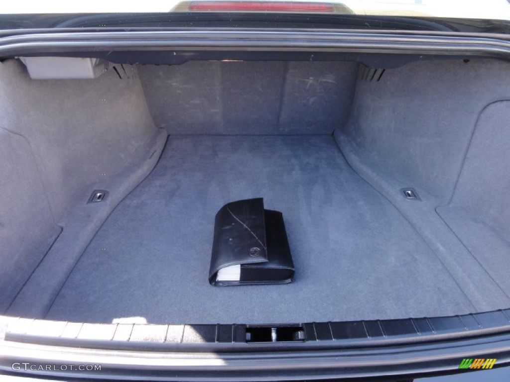 2006 BMW 7 Series 750i Sedan Trunk Photo #68840904