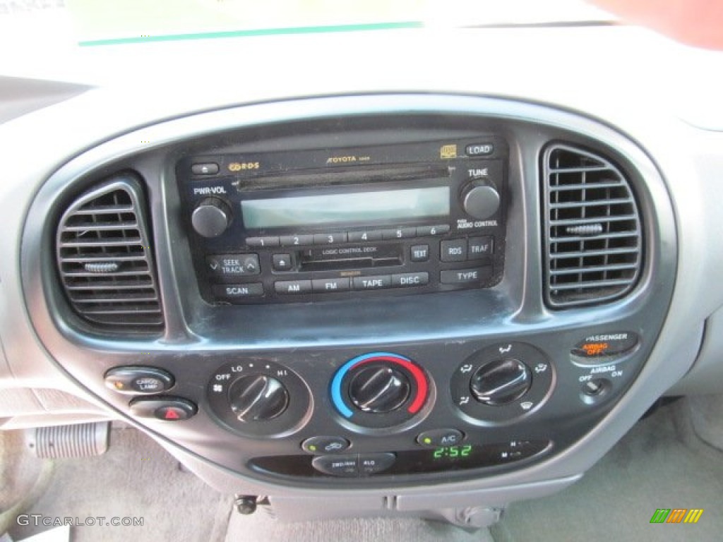 2004 Toyota Tundra SR5 TRD Access Cab 4x4 Controls Photo #68841683