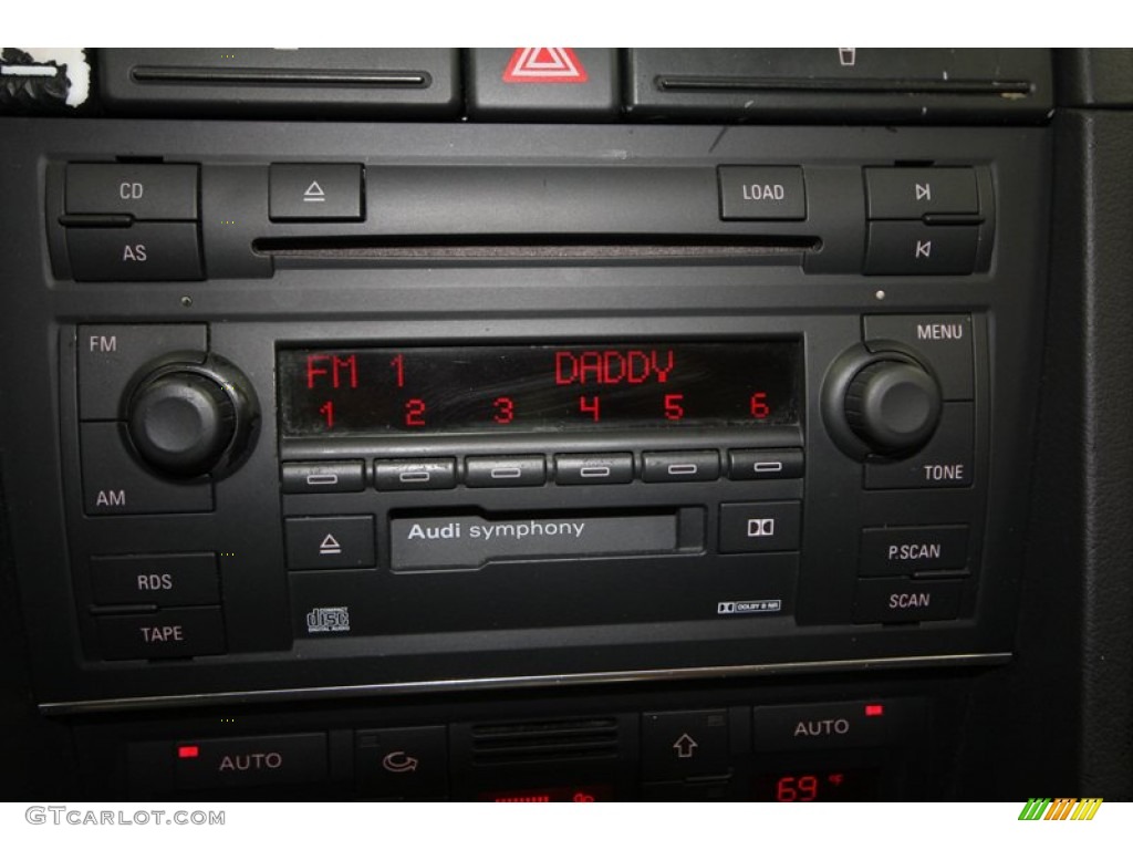 2004 Audi A4 3.0 Cabriolet Audio System Photo #68843271