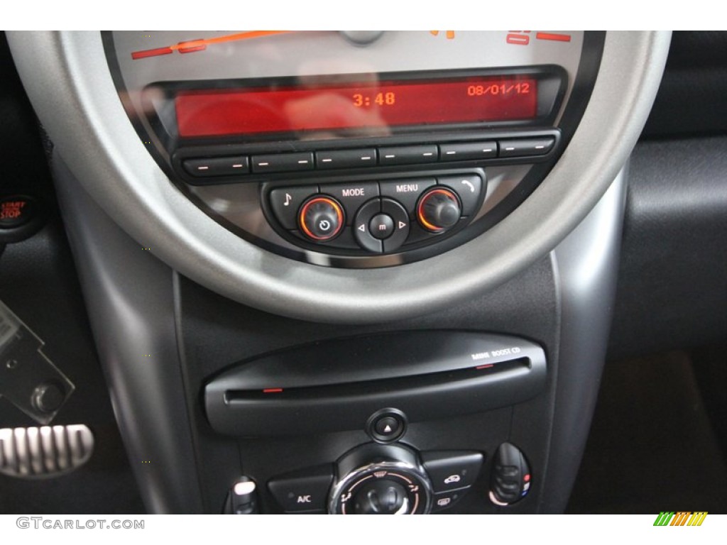 2012 Cooper S Countryman - Pure Red / Carbon Black photo #14