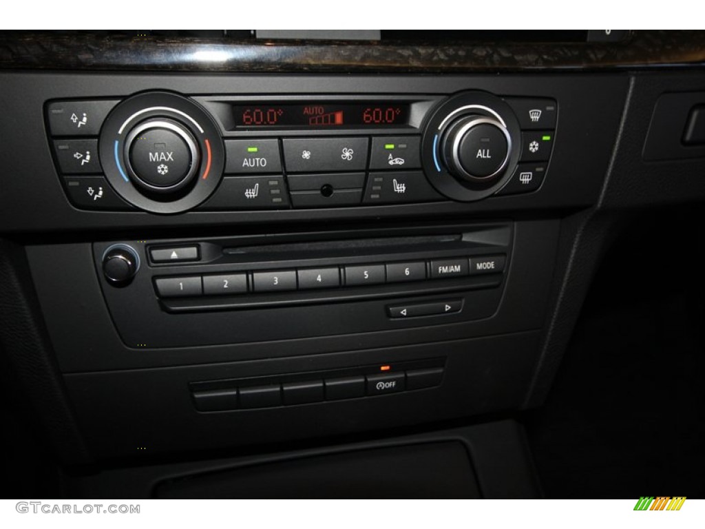2012 BMW M3 Convertible Controls Photo #68845557