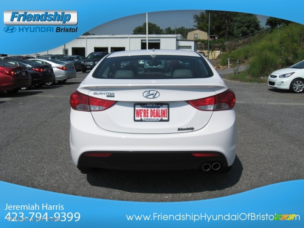 2013 Elantra Coupe SE - Monaco White / Gray photo #8