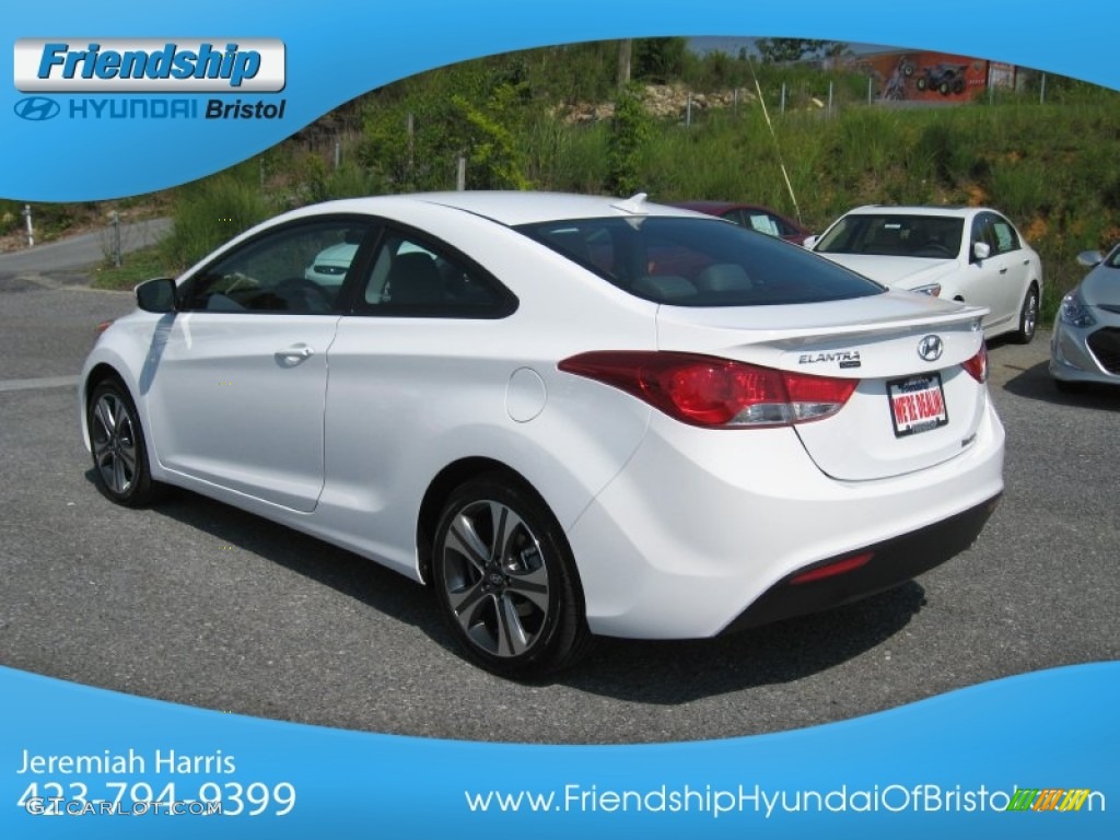 2013 Elantra Coupe SE - Monaco White / Gray photo #9