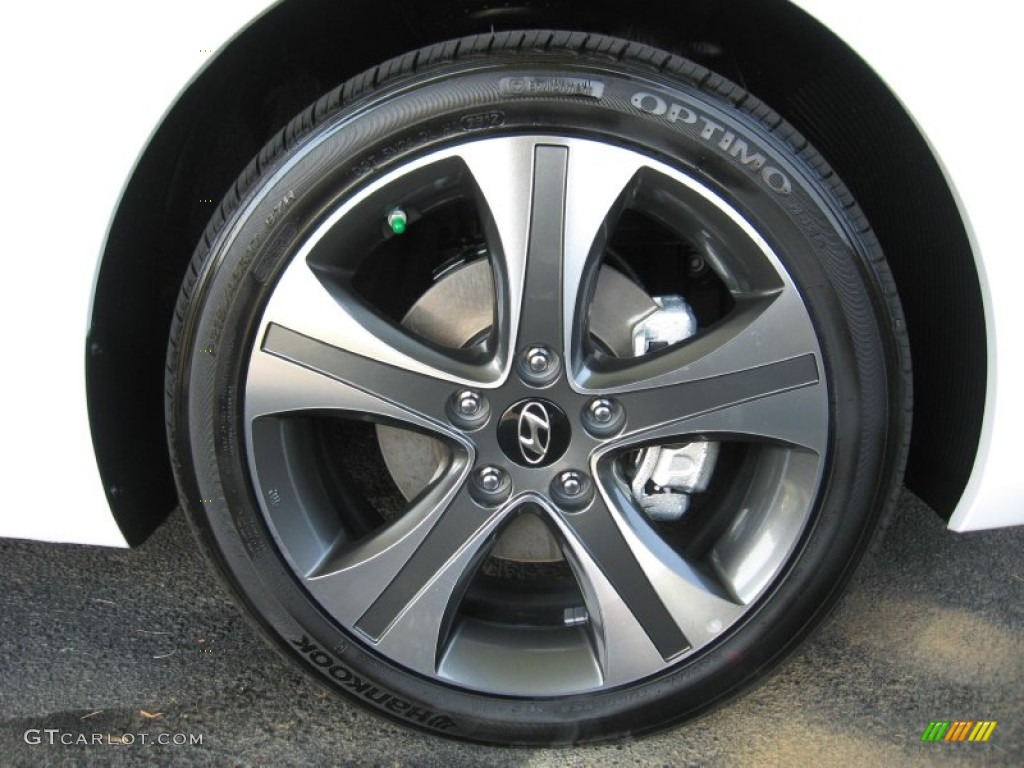 2013 Hyundai Elantra Coupe SE Wheel Photo #68845932