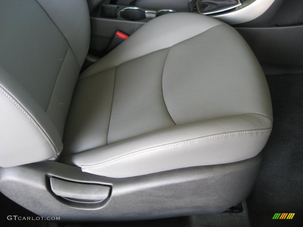2013 Hyundai Elantra Coupe SE Front Seat Photo #68846012
