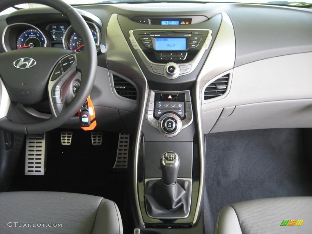 2013 Hyundai Elantra Coupe SE Controls Photo #68846040