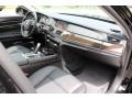 Jet Black - 7 Series 740i Sedan Photo No. 26