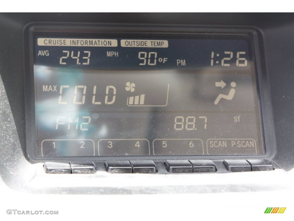 2003 Lexus RX 300 Controls Photo #68847759