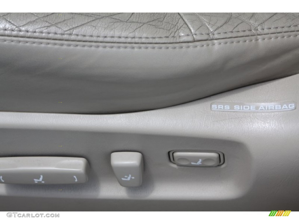 2003 Lexus RX 300 Controls Photo #68847798